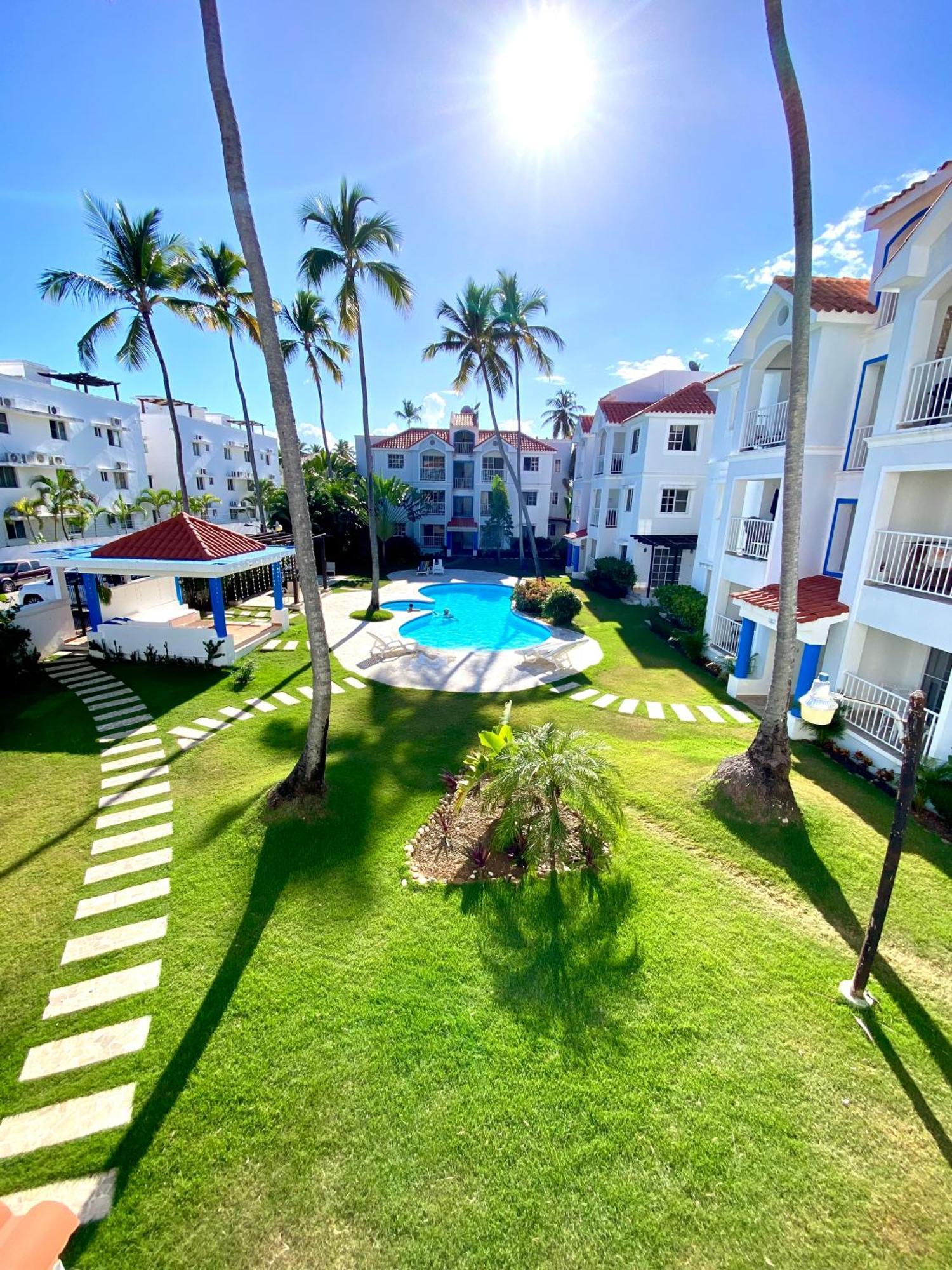 Madonna Pool Beach Los Corales Punta Cana Exterior foto