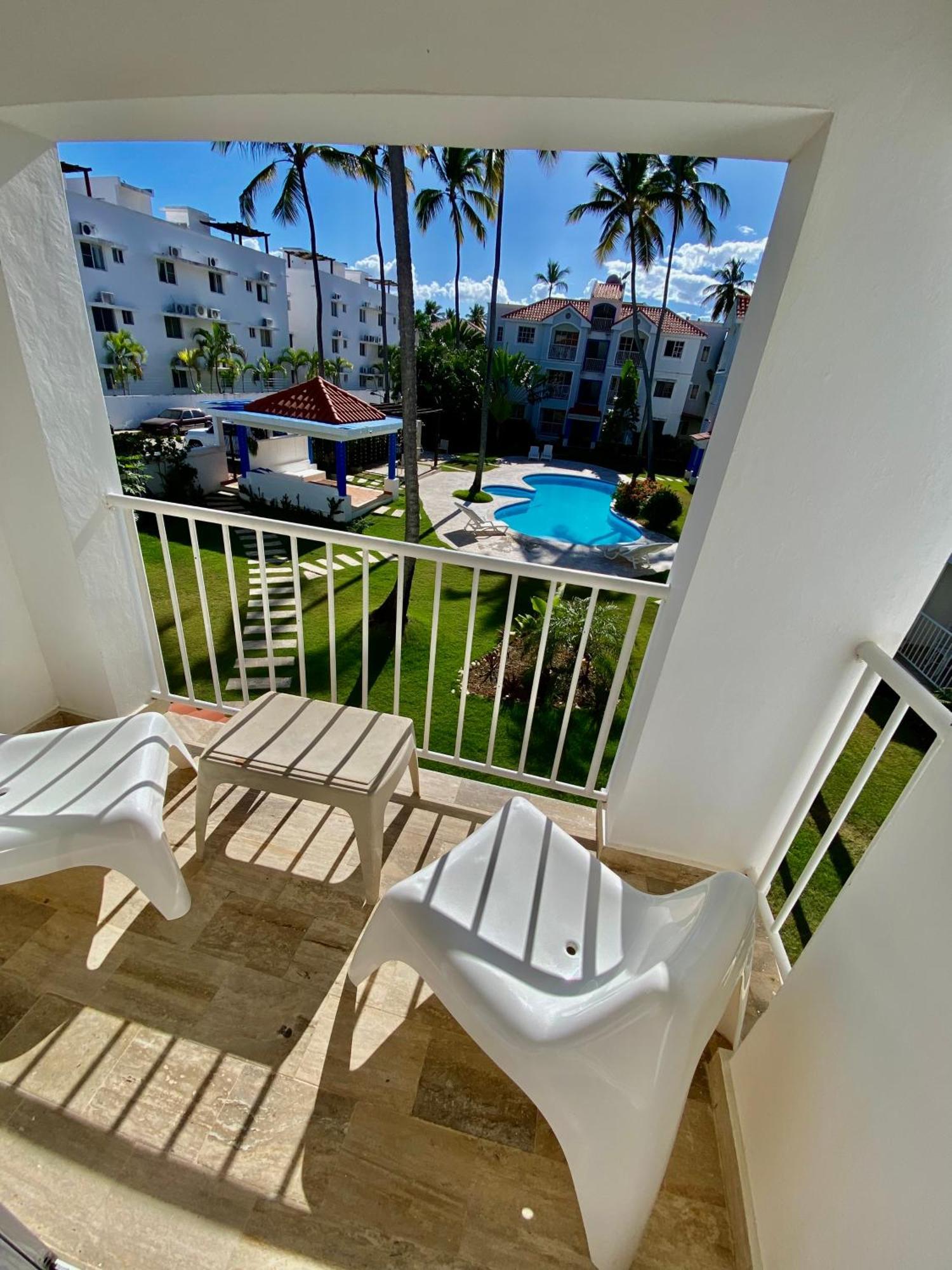 Madonna Pool Beach Los Corales Punta Cana Exterior foto