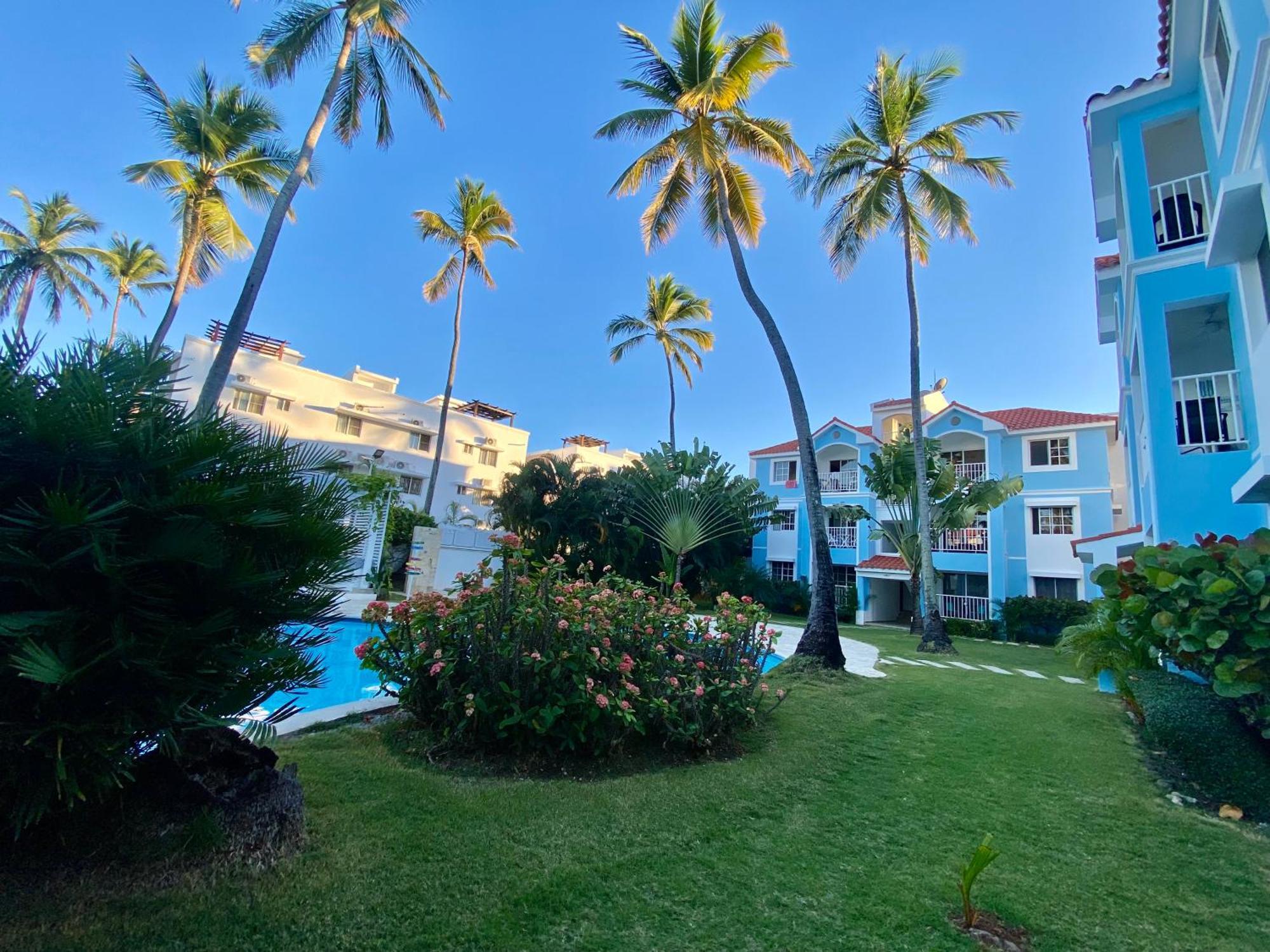 Madonna Pool Beach Los Corales Punta Cana Exterior foto
